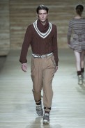 desfiles-osklen-saopauloinverno2005rtw-123