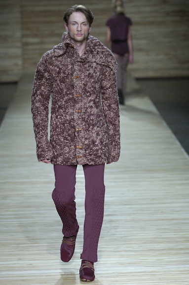 desfiles-osklen-saopauloinverno2005rtw-140