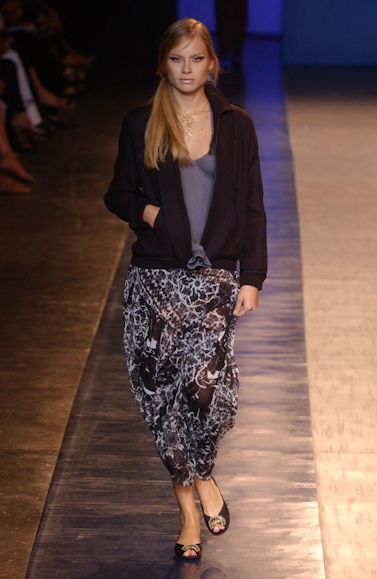 desfiles-patachou-saopauloinverno2005rtw-116