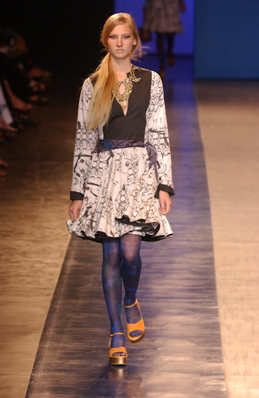 desfiles-patachou-saopauloinverno2005rtw-121