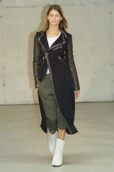 desfiles-pedrolourenco-saopauloinverno2005rtw-100