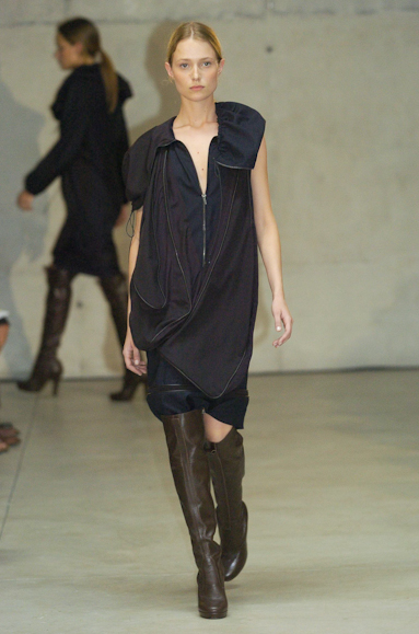 desfiles-pedrolourenco-saopauloinverno2005rtw-107