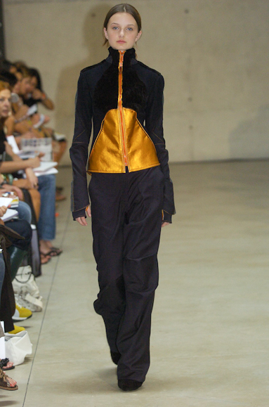 desfiles-pedrolourenco-saopauloinverno2005rtw-111