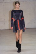 desfiles-pedrolourenco-saopauloinverno2005rtw-112