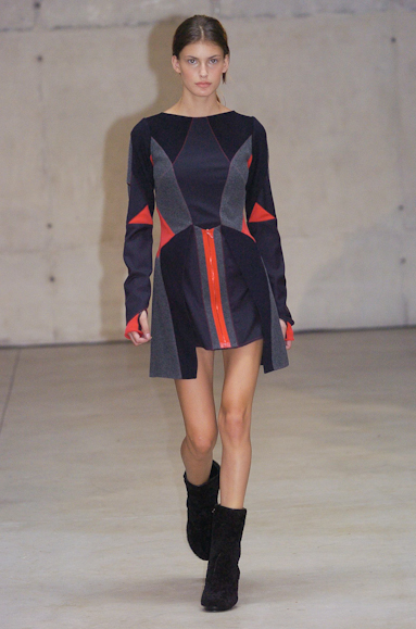 desfiles-pedrolourenco-saopauloinverno2005rtw-112