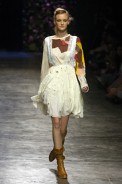 desfiles-ellus-saopauloinverno2005rtw-101
