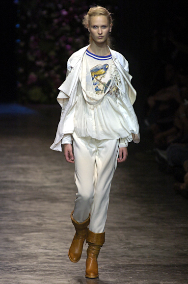 desfiles-ellus-saopauloinverno2005rtw-104