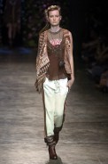 desfiles-ellus-saopauloinverno2005rtw-109