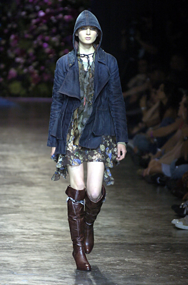 desfiles-ellus-saopauloinverno2005rtw-117