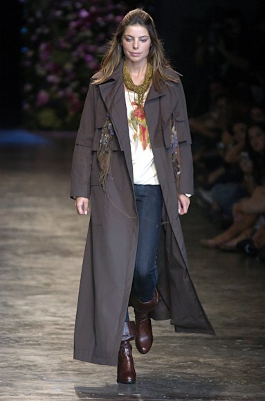 desfiles-ellus-saopauloinverno2005rtw-123