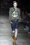 desfiles-ellus-saopauloinverno2005rtw-126