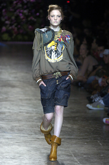desfiles-ellus-saopauloinverno2005rtw-126