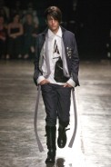 desfiles-ellusmen-saopauloinverno2005rtw-106