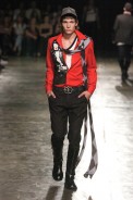 desfiles-ellusmen-saopauloinverno2005rtw-120