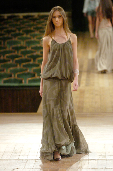 desfiles-reinaldolourenco-saopauloinverno2005rtw-118
