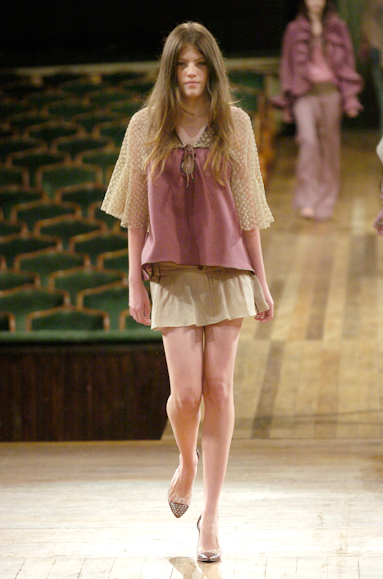 desfiles-reinaldolourenco-saopauloinverno2005rtw-123