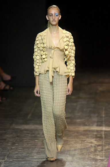 desfiles-renatoloureiro-saopauloinverno2005rtw-105