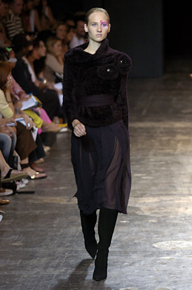 desfiles-renatoloureiro-saopauloinverno2005rtw-118