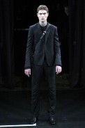 desfiles-ricardoalmeida-saopauloinverno2005rtw-126
