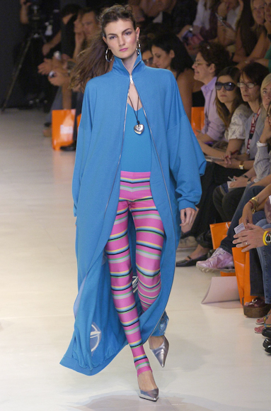 desfiles-rosacha-saopauloinverno2005rtw-112