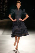 desfiles-samuelcirnansck-saopauloinverno2005rtw-100