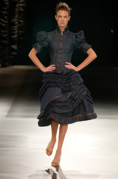 desfiles-samuelcirnansck-saopauloinverno2005rtw-100