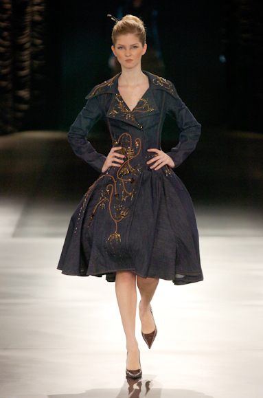desfiles-samuelcirnansck-saopauloinverno2005rtw-104