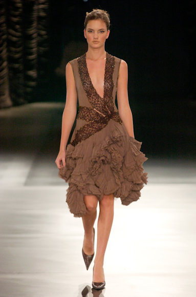 desfiles-samuelcirnansck-saopauloinverno2005rtw-107