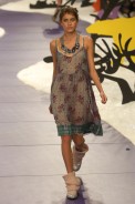 desfiles-triton-saopauloinverno2005rtw-104