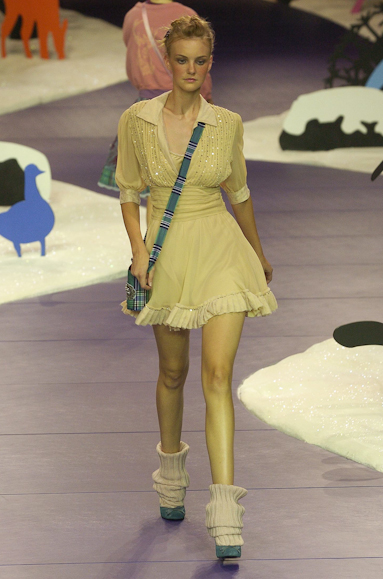 desfiles-triton-saopauloinverno2005rtw-107