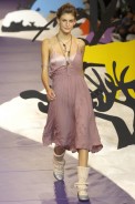 desfiles-triton-saopauloinverno2005rtw-141