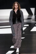desfiles-uma-saopauloinverno2005rtw-100
