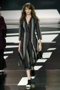 desfiles-uma-saopauloinverno2005rtw-101