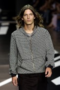 desfiles-uma-saopauloinverno2005rtw-104