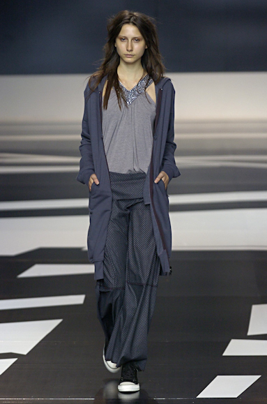 desfiles-uma-saopauloinverno2005rtw-125