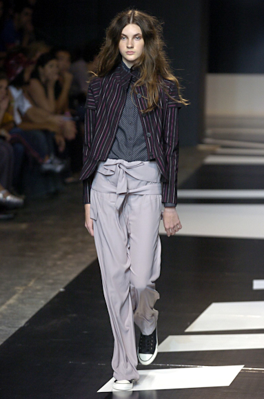 desfiles-uma-saopauloinverno2005rtw-126