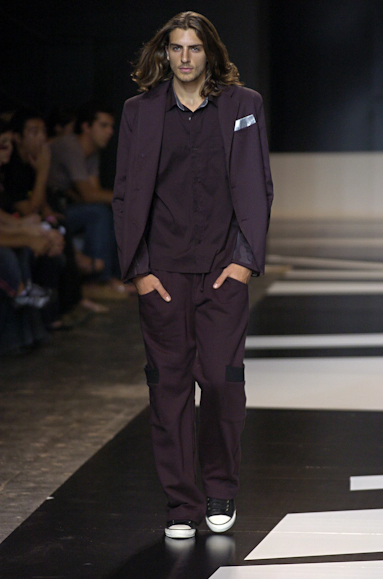 desfiles-uma-saopauloinverno2005rtw-131