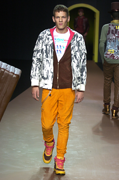 desfiles-vrom-saopauloinverno2005rtw-104