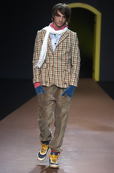 desfiles-vrom-saopauloinverno2005rtw-106