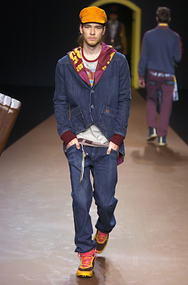desfiles-vrom-saopauloinverno2005rtw-115