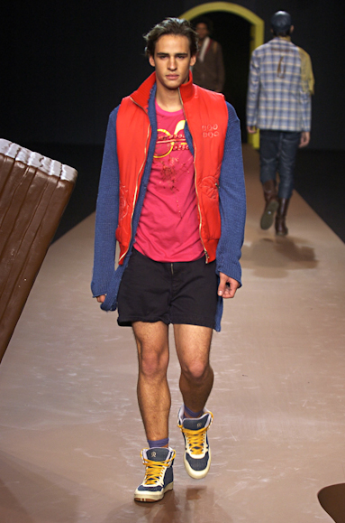 desfiles-vrom-saopauloinverno2005rtw-130