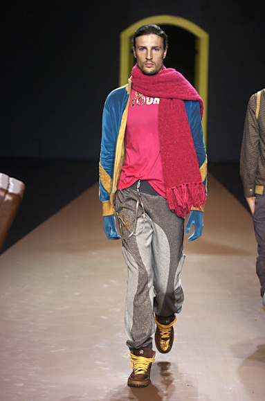 desfiles-vrom-saopauloinverno2005rtw-132