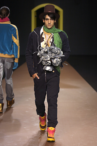 desfiles-vrom-saopauloinverno2005rtw-133