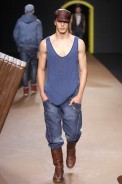 desfiles-vrom-saopauloinverno2005rtw-135