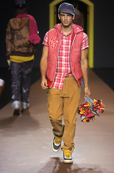 desfiles-vrom-saopauloinverno2005rtw-140