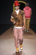 desfiles-vrom-saopauloinverno2005rtw-141