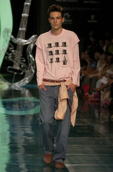 desfiles-videbula-saopauloinverno2005rtw-101