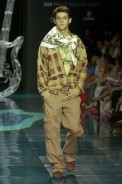 desfiles-videbula-saopauloinverno2005rtw-104