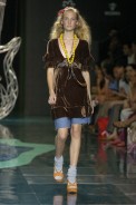 desfiles-videbula-saopauloinverno2005rtw-112