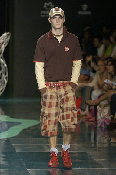 desfiles-videbula-saopauloinverno2005rtw-113